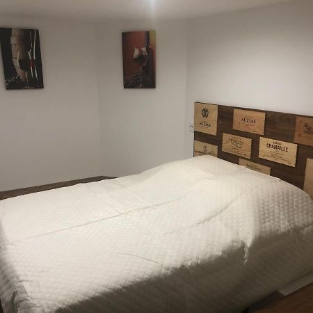 Le Mas De La Fontaine Lägenhet Armissan Exteriör bild